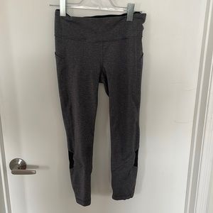 Lululemon pace rival crop 22 inseam, size 6 leggings